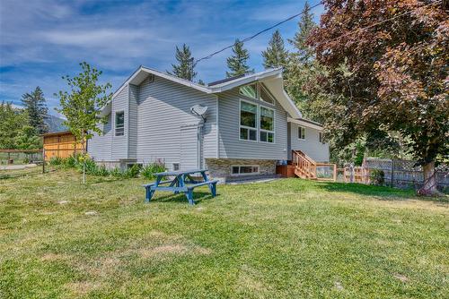 4446 Cedar Hill Road, Falkland, BC - Outdoor