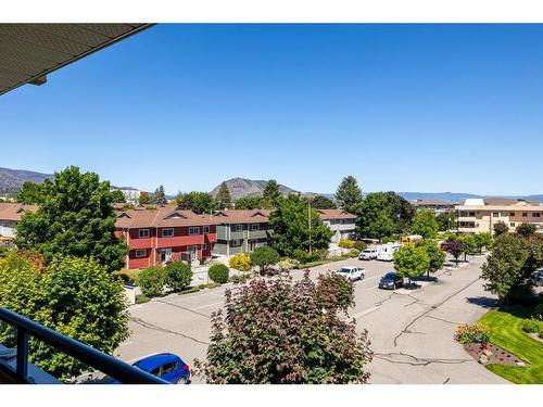 306-3858 Brown Road, West Kelowna, BC 