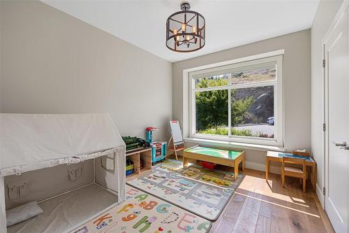 5590 Trestle Ridge Court, Kelowna, BC - Indoor Photo Showing Other Room