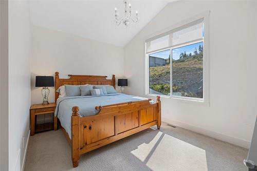 5590 Trestle Ridge Court, Kelowna, BC - Indoor Photo Showing Bedroom