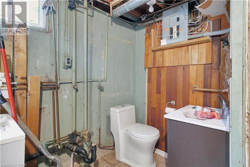 101 Clark Avenue, Kitchener, ON - Indoor Photo Showing Bathroom