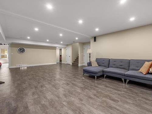 213 Rue Cheval Noir, Kamloops, BC - Indoor Photo Showing Basement