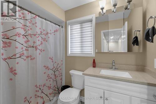 20 Edenvalley Road, Brampton, ON - Indoor Photo Showing Bathroom