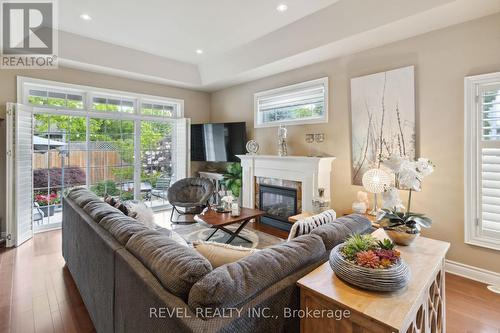 32 Pinot Trail, Niagara-On-The-Lake, ON - Indoor Photo Showing Living Room With Fireplace