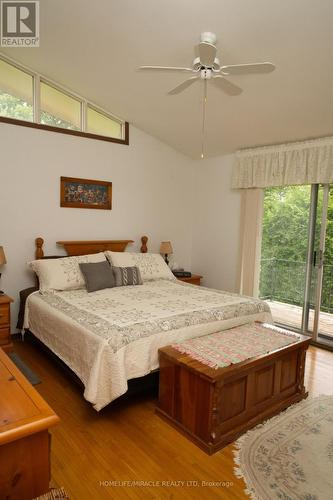 3735 Ninth Line, Bradford West Gwillimbury, ON - Indoor Photo Showing Bedroom