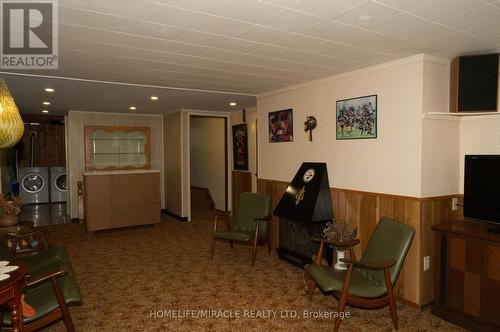 3735 Ninth Line, Bradford West Gwillimbury, ON - Indoor Photo Showing Other Room