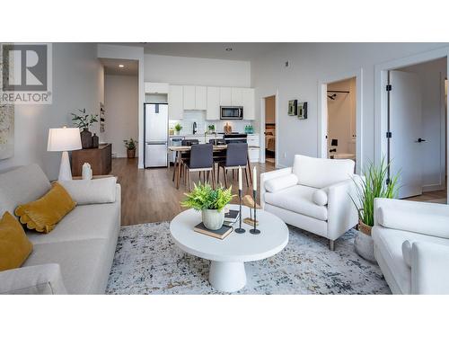 514 Victoria  Street Unit# 511, Nelson, BC - Indoor Photo Showing Living Room