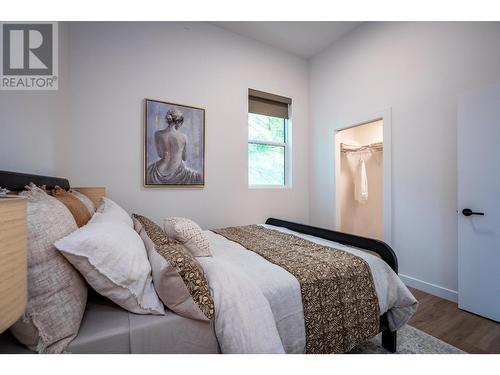 514 Victoria  Street Unit# 511, Nelson, BC - Indoor Photo Showing Bedroom