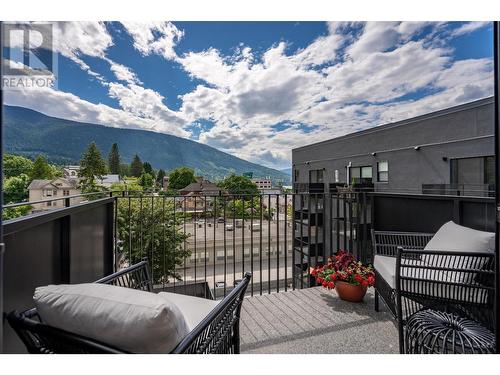 514 Victoria  Street Unit# 511, Nelson, BC - Outdoor With Deck Patio Veranda