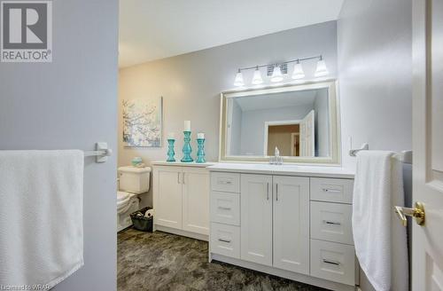 34 Jadestone Court, Kitchener, ON - Indoor Photo Showing Bathroom
