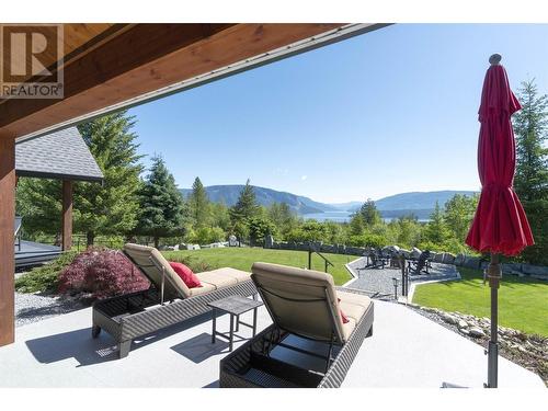 3901 60 Street Nw, Salmon Arm, BC - Outdoor