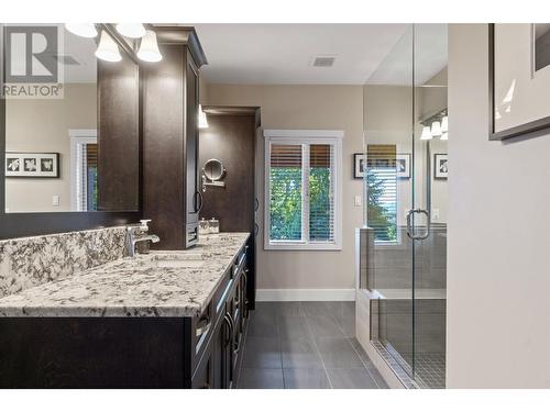 3901 60 Street Nw, Salmon Arm, BC - Indoor Photo Showing Bathroom