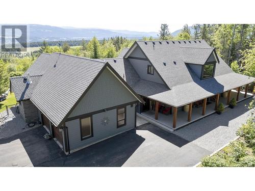 3901 60 Street Nw, Salmon Arm, BC - Outdoor