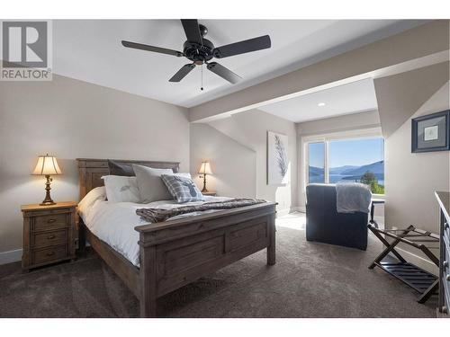 3901 60 Street Nw, Salmon Arm, BC - Indoor Photo Showing Bedroom