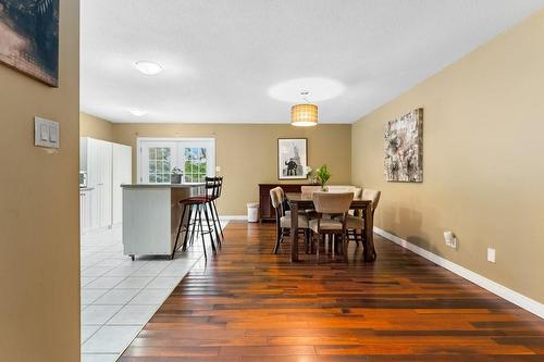 Dining - 14 Marlow Avenue, Grimsby, ON - Indoor Photo Showing Dining Room