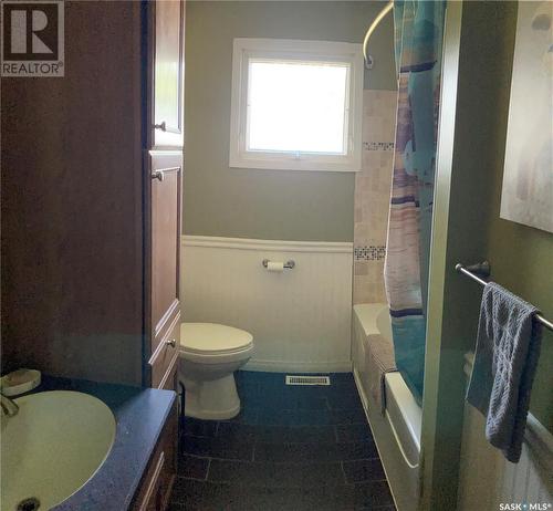 Beckett Acreage 3 Miles North Of Moosomin, Moosomin Rm No. 121, SK - Indoor Photo Showing Bathroom