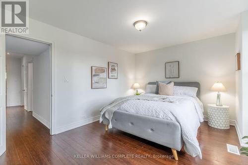 223 Burris Street, Hamilton, ON - Indoor Photo Showing Bedroom