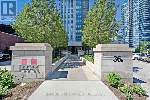 2209 - 36 Park Lawn Road, Toronto (Mimico), ON - Outdoor