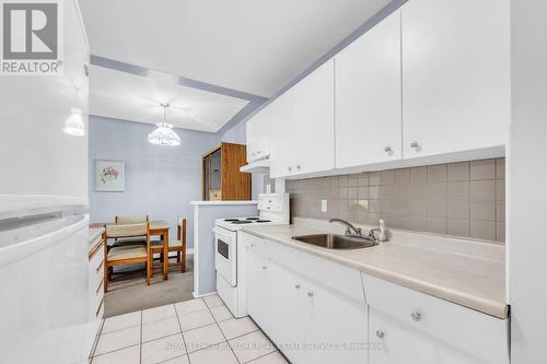 306 - 1377 Lakeshore Road, Burlington (Brant), ON - Indoor Photo Showing Kitchen