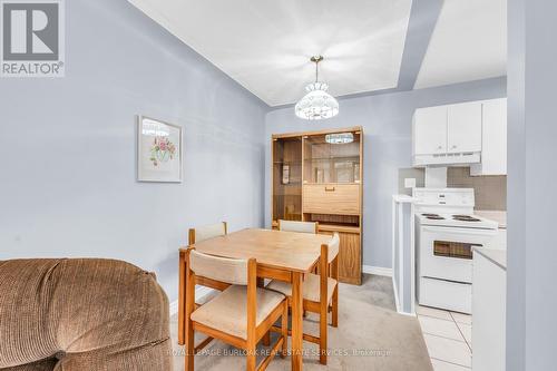 306 - 1377 Lakeshore Road, Burlington (Brant), ON - Indoor Photo Showing Dining Room