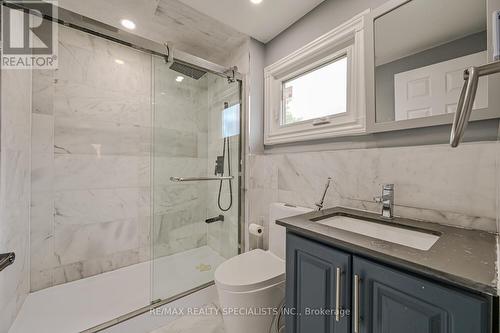 75 Wooliston Crescent, Brampton, ON - Indoor Photo Showing Bathroom