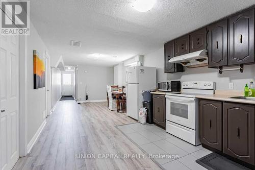 Bsmt - 160 Apache Trail, Toronto, ON - Indoor Photo Showing Kitchen