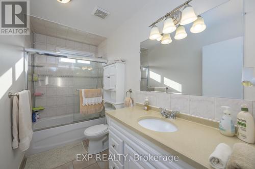 5054 Westchester Bourne, Thames Centre (Dorchester), ON - Indoor Photo Showing Bathroom