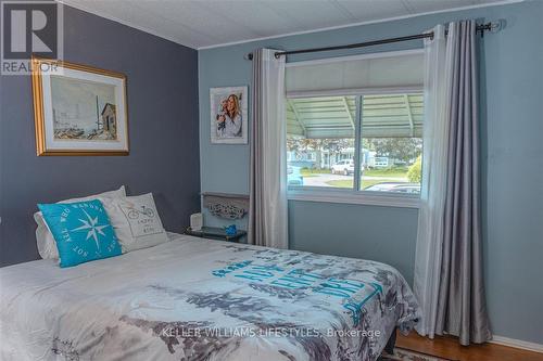 239 Southwind Court, Lambton Shores (Grand Bend), ON - Indoor Photo Showing Bedroom