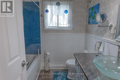 239 Southwind Court, Lambton Shores (Grand Bend), ON - Indoor Photo Showing Bathroom