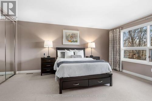 28 Golf Club Crescent, Kawartha Lakes, ON - Indoor Photo Showing Bedroom