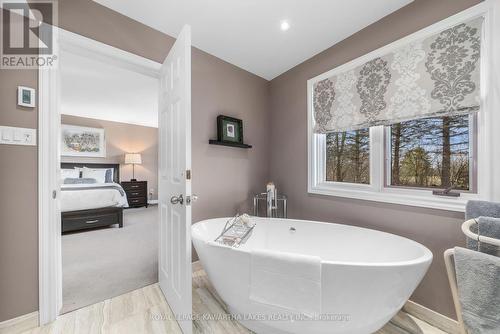 28 Golf Club Crescent, Kawartha Lakes, ON - Indoor Photo Showing Bathroom