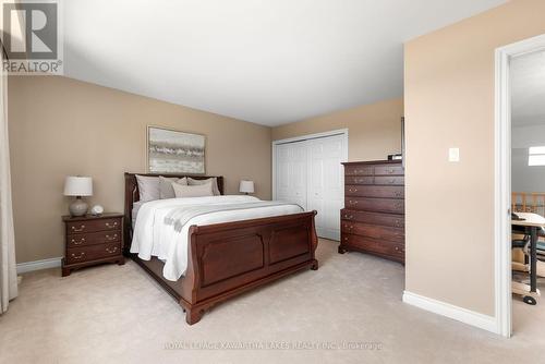 28 Golf Club Crescent, Kawartha Lakes, ON - Indoor Photo Showing Bedroom