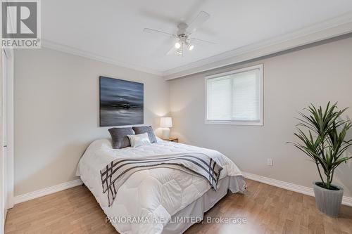 2399 Frayne Court, Mississauga, ON - Indoor Photo Showing Bedroom