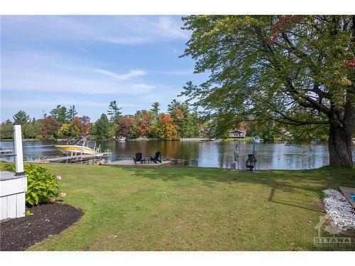 6463 Aston Road, Manotick, ON 