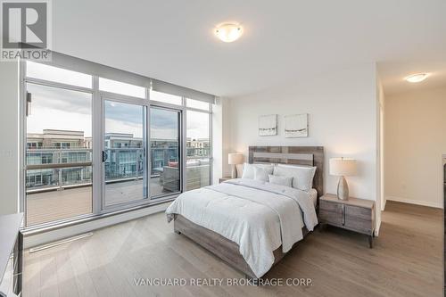 3636 Ferretti Court, Innisfil, ON - Indoor Photo Showing Bedroom