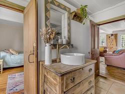 Ensuite bathroom - 