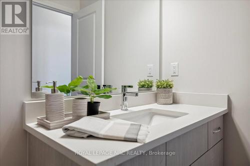 8B Shores Lane, Fort Erie, ON - Indoor Photo Showing Bathroom