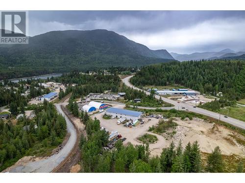 1175 Lower China Creek  Road, Genelle, BC 