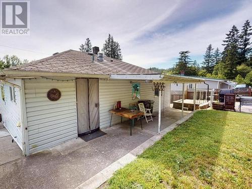 7013 Cranberry Street, Powell River, BC - Outdoor