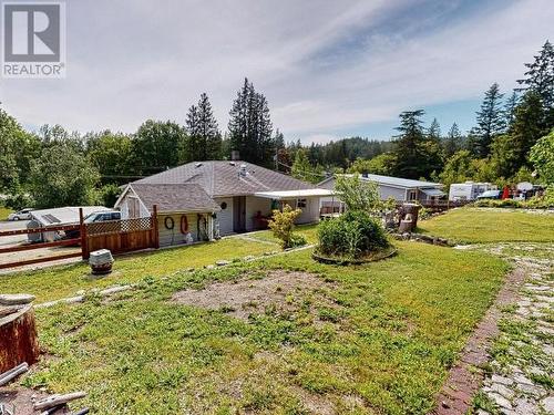 7013 Cranberry Street, Powell River, BC - Outdoor