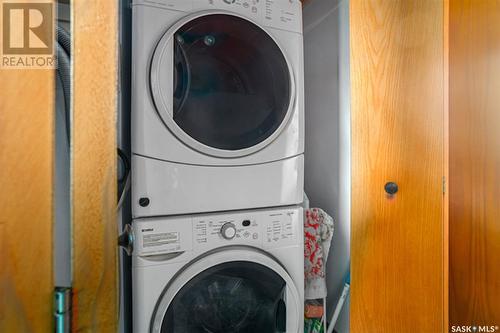 219 Richard Street, Manitou Beach, SK - Indoor Photo Showing Laundry Room