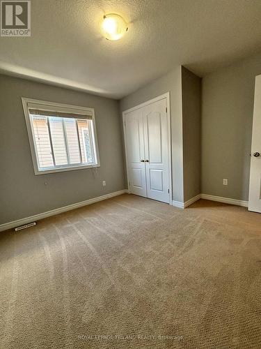 1844 Foxridge Crescent, London, ON - Indoor Photo Showing Other Room