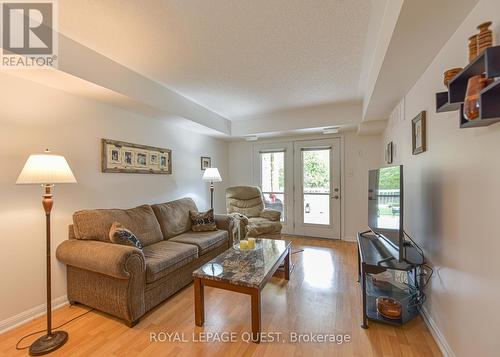 112 - 50 Mulligan Lane, Wasaga Beach, ON - Indoor Photo Showing Living Room