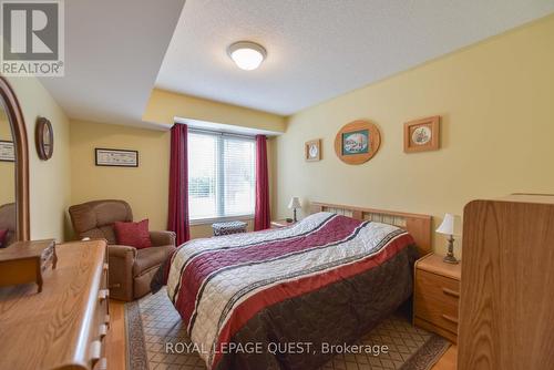 112 - 50 Mulligan Lane, Wasaga Beach, ON - Indoor Photo Showing Bedroom