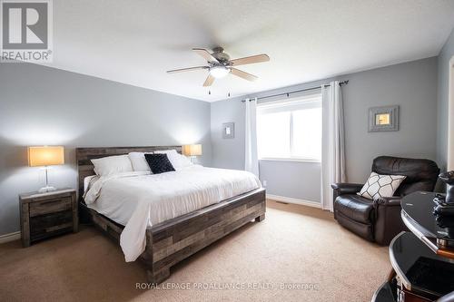 2 Oak Ridge Drive, Quinte West, ON - Indoor Photo Showing Bedroom