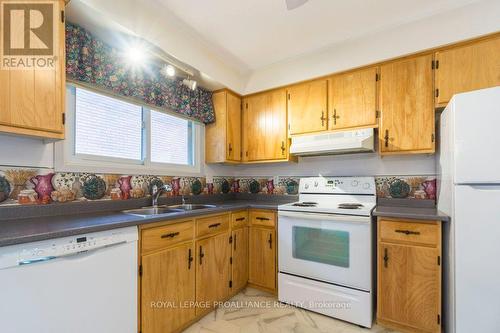 2 Alnet Drive, Belleville, ON - Indoor Photo Showing Kitchen With Double Sink