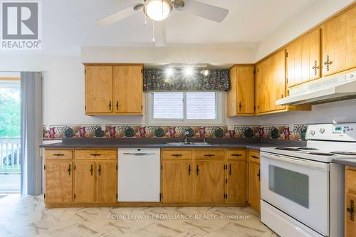 2 Alnet Drive, Belleville, ON - Indoor Photo Showing Kitchen