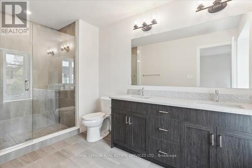 31 - 143 Elgin Street N, Cambridge, ON - Indoor Photo Showing Bathroom