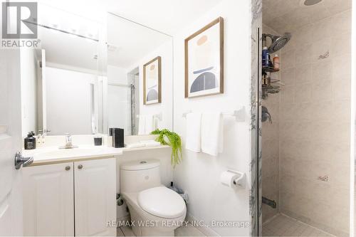 302 - 330 Adelaide Street E, Toronto, ON - Indoor Photo Showing Bathroom