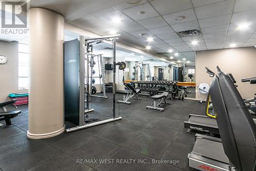 302 - 330 Adelaide Street E, Toronto, ON - Indoor Photo Showing Gym Room